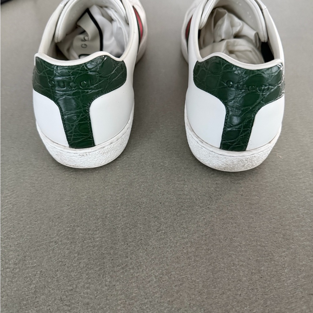 Gucci Men's White Ace Sneakers with Green and Red Accents. Sz US11/UK10 - Picture 3 of 4
